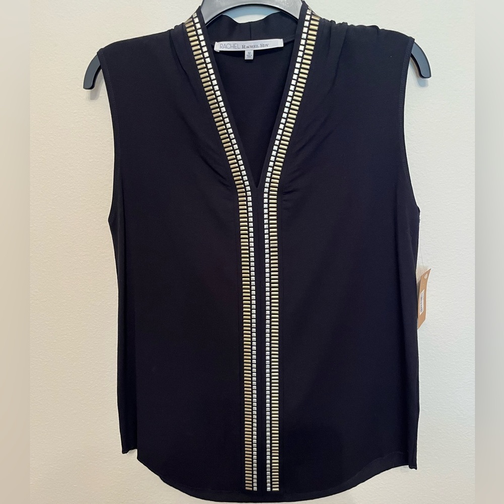 Embellished V L-Neck Sleeveless Top